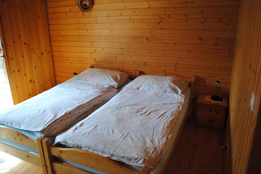 Studio Glaus Apartman Wilderswil Szoba fotó