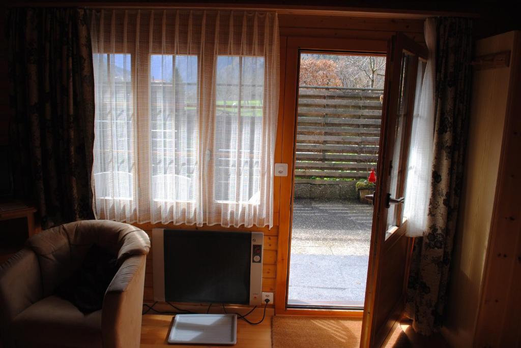 Studio Glaus Apartman Wilderswil Szoba fotó